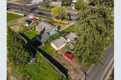 1920 River Rd, Eugene, OR 97404 - Photo 11