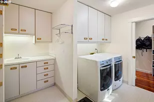 2634 Suncrest Ave, Eugene, OR 97405 - Photo 35