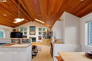 2634 Suncrest Ave, Eugene, OR 97405 - Photo 19