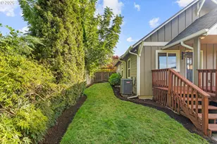 425 Roosevelt St, Oregon City, OR 97045 - Photo 33
