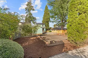 425 Roosevelt St, Oregon City, OR 97045 - Photo 37