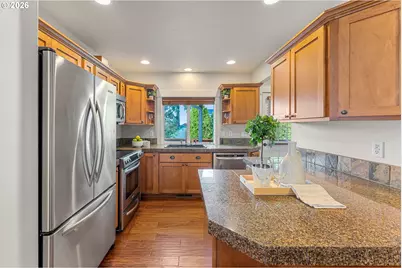 425 Roosevelt St, Oregon City, OR 97045 - Photo 15