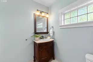 425 Roosevelt St, Oregon City, OR 97045 - Photo 29