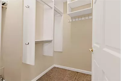 1747 SE 60th Ave, Hillsboro, OR 97123 - Photo 23