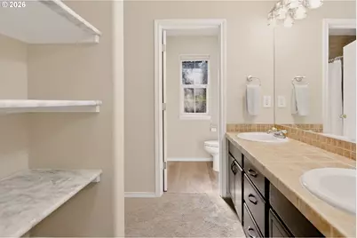 1747 SE 60th Ave, Hillsboro, OR 97123 - Photo 9