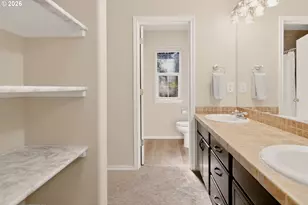 1747 SE 60th Ave, Hillsboro, OR 97123 - Photo 9