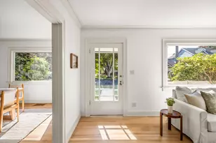2560 NE 30th Ave, Portland, OR 97212 - Photo 3