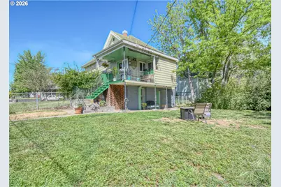 402/404 NW 7th St, Pendleton, OR 97801 - Photo 3
