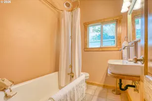 402/404 NW 7th St, Pendleton, OR 97801 - Photo 17