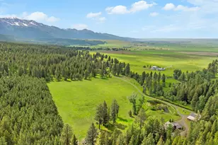 61013 Tucker Down Rd, Joseph, OR 97846 - Photo 15