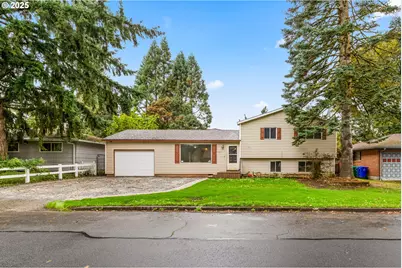 1203 NE 190th Pl, Portland, OR 97230 - Photo 1