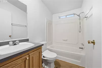 23140 NE Halsey St, Wood Village, OR 97060 - Photo 23