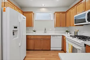 1164 SE Tamango St, Hillsboro, OR 97123 - Photo 11