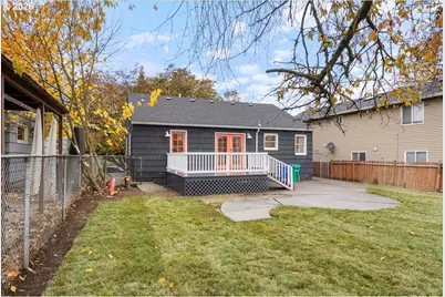 9740 N Van Houten Ave, Portland, OR 97203 - Photo 31