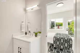 6804 NE 6th Ave, Portland, OR 97211 - Photo 15