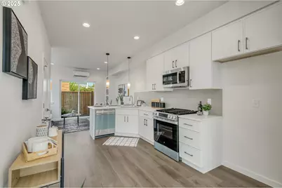 6804 NE 6th Ave, Portland, OR 97211 - Photo 3