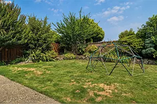1905 N Westlake Loop, Newberg, OR 97132 - Photo 31