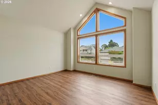 1905 N Westlake Loop, Newberg, OR 97132 - Photo 5