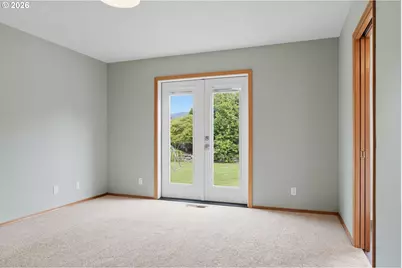 1905 N Westlake Loop, Newberg, OR 97132 - Photo 19