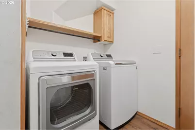 1905 N Westlake Loop, Newberg, OR 97132 - Photo 29