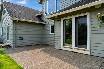 1905 N Westlake Loop, Newberg, OR 97132 - Photo 33