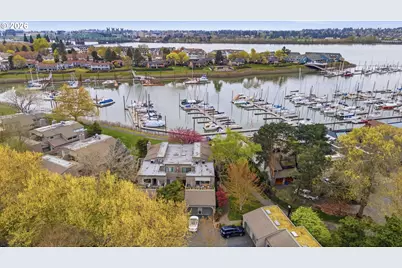 401 N Tomahawk Island Dr #18, Portland, OR 97217 - Photo 41