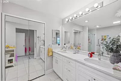 401 N Tomahawk Island Dr #18, Portland, OR 97217 - Photo 27