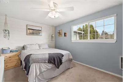 233 SE 3rd Ave, Canby, OR 97013 - Photo 23