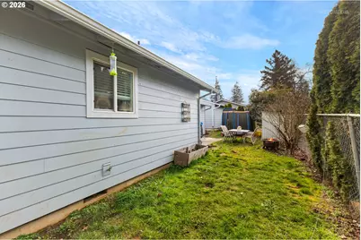 233 SE 3rd Ave, Canby, OR 97013 - Photo 33