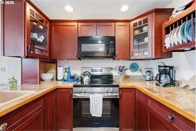 870 11th St SW, Bandon, OR 97411 - Photo 31