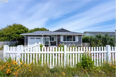870 11th St SW, Bandon, OR 97411 - Photo 19