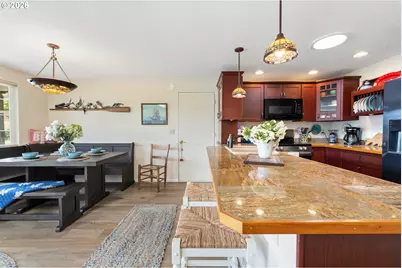 870 11th St SW, Bandon, OR 97411 - Photo 29