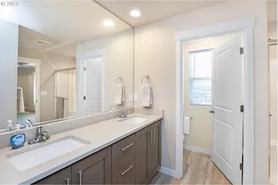 2437 W 8th Ave, Junction City, OR 97448 - Photo 27