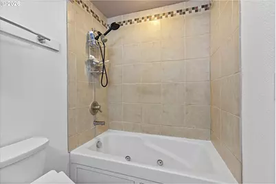 14110 Thurman St, Oregon City, OR 97045 - Photo 11