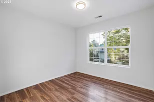 154 NE Danbury Ave, Hillsboro, OR 97124 - Photo 27