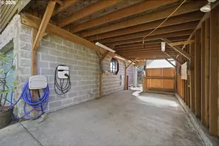 3540 Onyx St, Eugene, OR 97405 - Photo 41