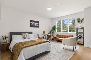 10985 E Burnside St, Portland, OR 97216 - Photo 7