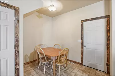 38508 Galway St, Sandy, OR 97055 - Photo 7