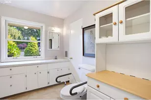 455 NW 101st Ave, Portland, OR 97229 - Photo 23