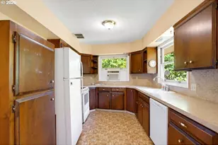 455 NW 101st Ave, Portland, OR 97229 - Photo 11