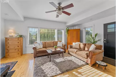 1204 E Second Ave, Sutherlin, OR 97479 - Photo 21