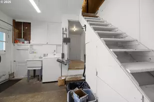 3160 Elmira Rd, Eugene, OR 97402 - Photo 23