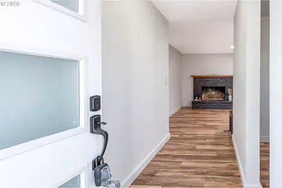 3910 Andover St, Eugene, OR 97404 - Photo 5