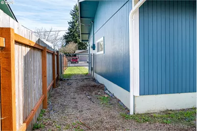 3910 Andover St, Eugene, OR 97404 - Photo 35
