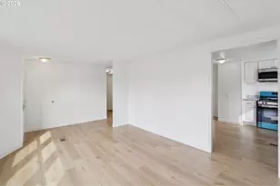 690 SW Liberty Bell Dr, Beaverton, OR 97006 - Photo 11