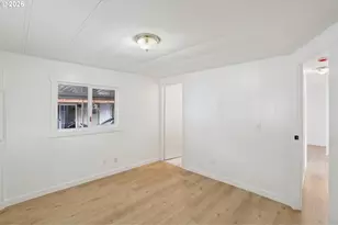 690 SW Liberty Bell Dr, Beaverton, OR 97006 - Photo 25