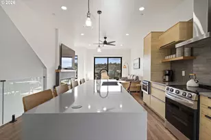 280 NW Huckleberry St, Waldport, OR 97394 - Photo 15