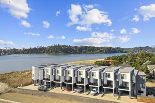 280 NW Huckleberry St, Waldport, OR 97394 - Photo 3