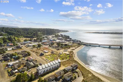 280 NW Huckleberry St #6, Waldport, OR 97394 - Photo 41