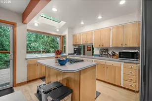 3820 Kenthorpe Way, West Linn, OR 97068 - Photo 11